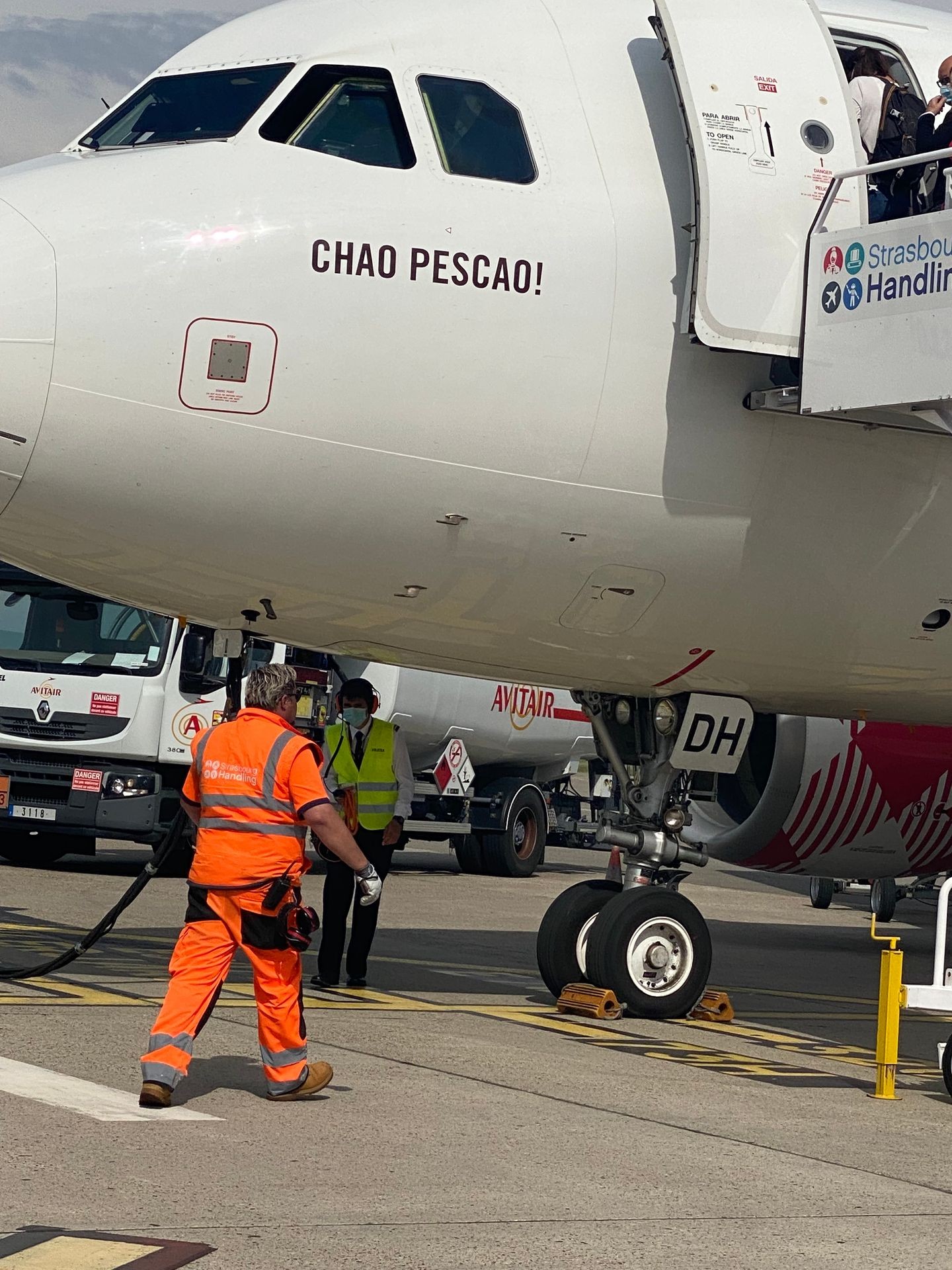 tecnicos aeropuerto retraso com